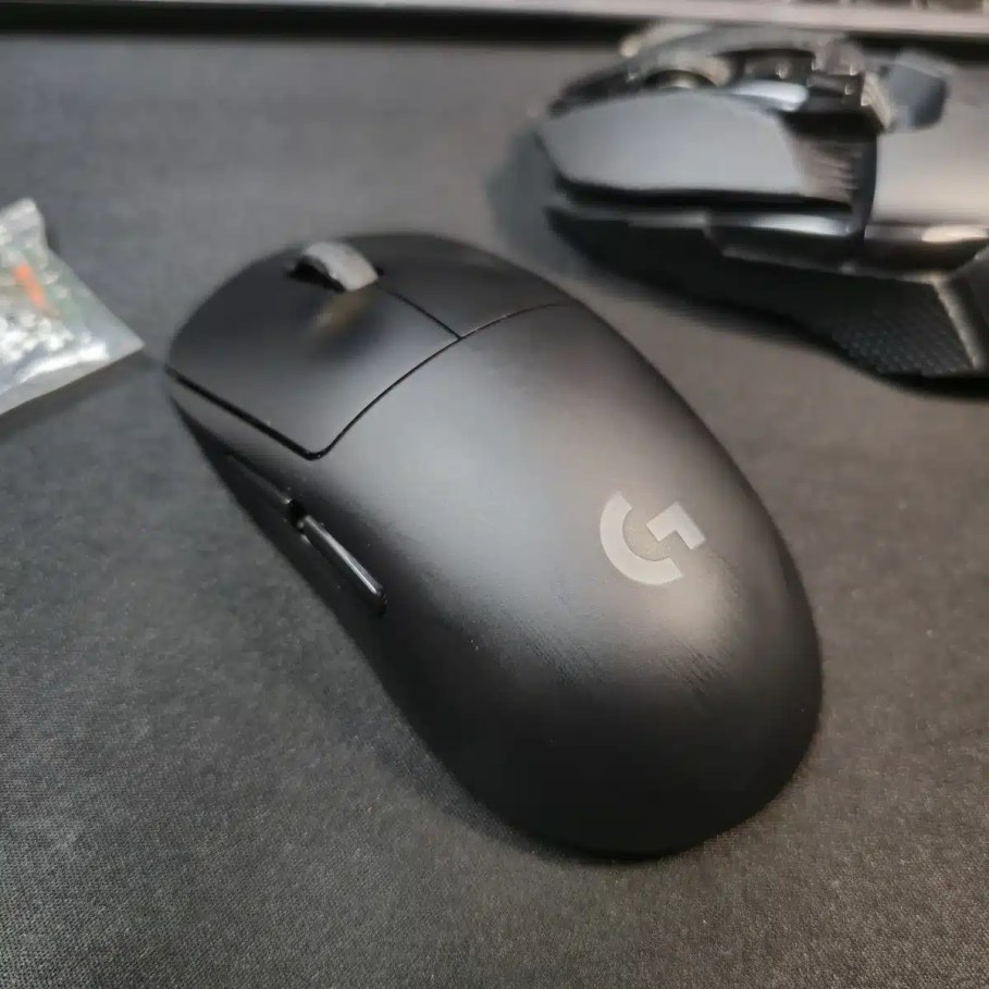 랜포트 먹통 문제로 작업한 PC 내부 모습