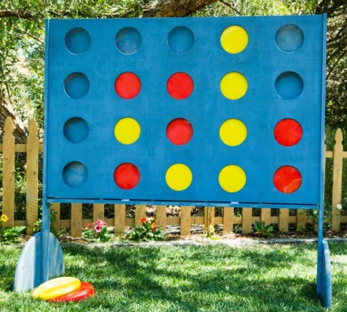 How to build a diy backyard connect four