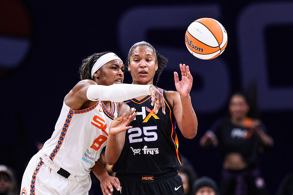 WNBA Preview: Connecticut Sun vs Phoenix Mercury - Who Will Win? (2026)