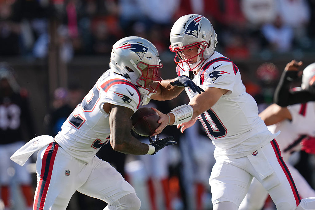 NFL Best Bets: Giants vs Patriots Same Game Parlay Picks for MNF 12/1/25 | +380 Odds! (2025)