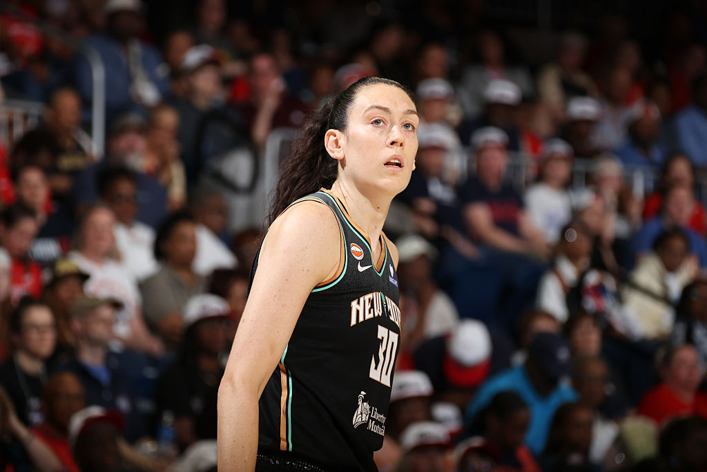WNBA Fantasy Picks: DraftKings Pick6 Strategies for Tuesday's Games (2026)