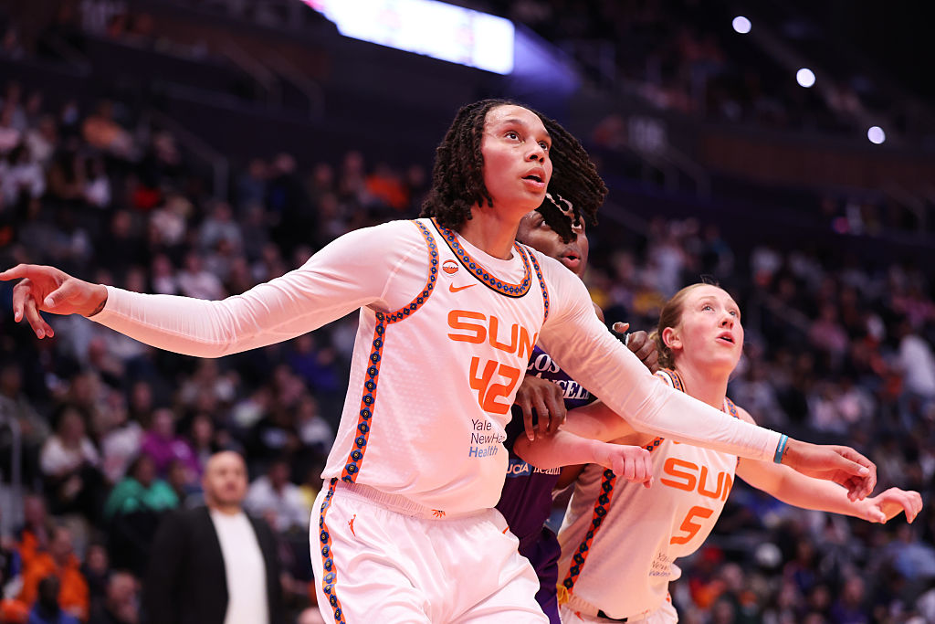 Brittney Griner's Eye Injury: Updates on Connecticut Sun vs. Sparks Game (2026)
