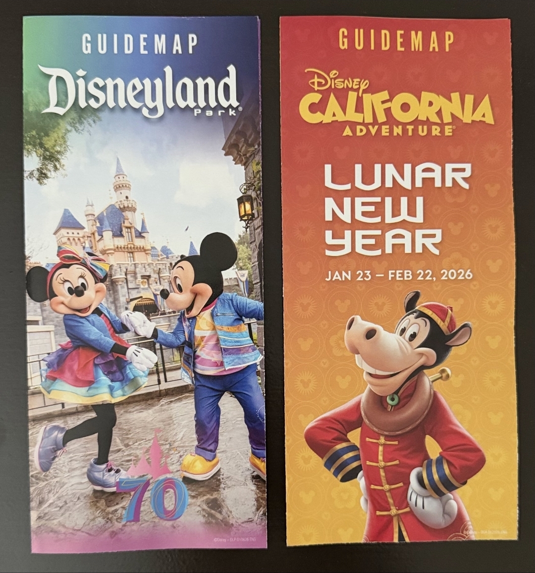 2026 Disneyland Resort Guide Maps Collectors Covers 2026 01 23 