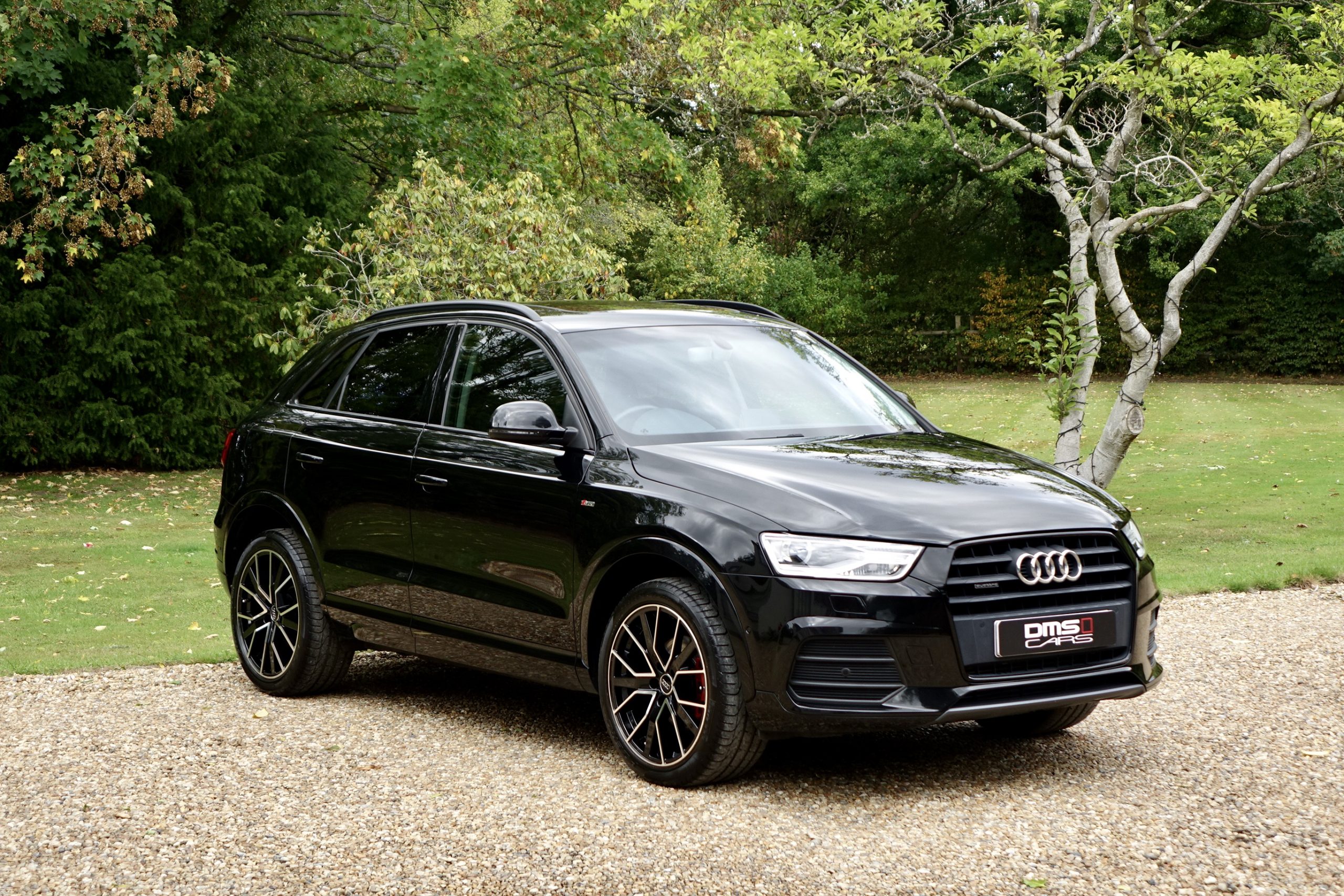 Audi q3 2.0 tfsi s-line quattro s-tronic