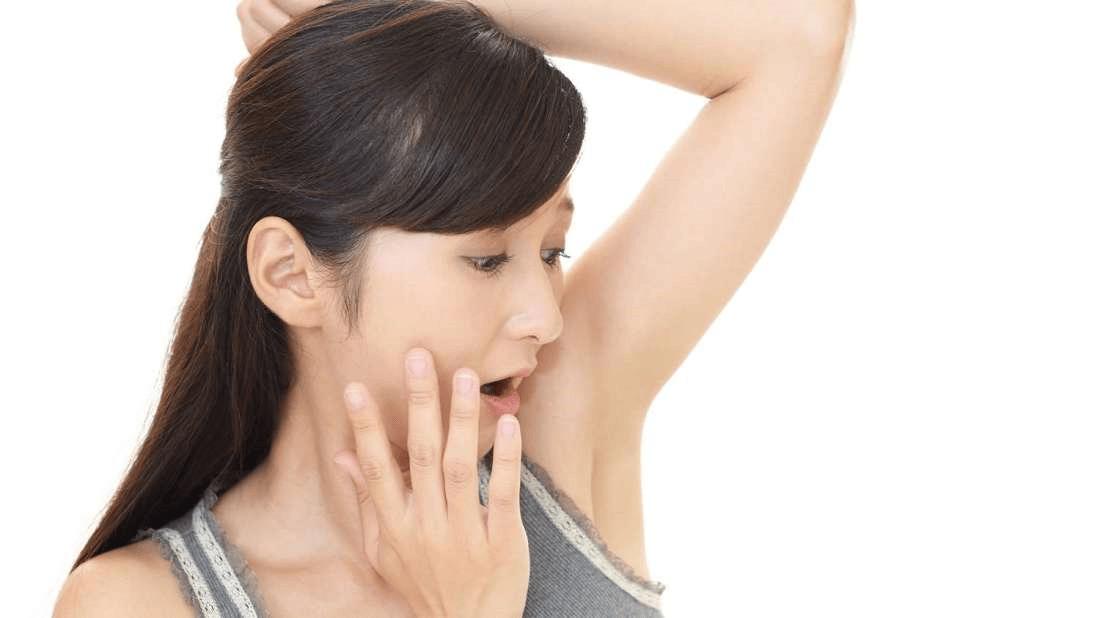 Toss Out Your Toxic Deodorant & 2 Ingredient Detox