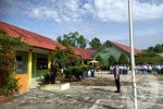 Iptu Gustan Pimpin Upacara Hari Pahlawan di SMA Negeri 5