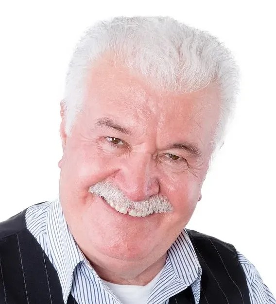 25 best older men's hairstyles for thinning hair