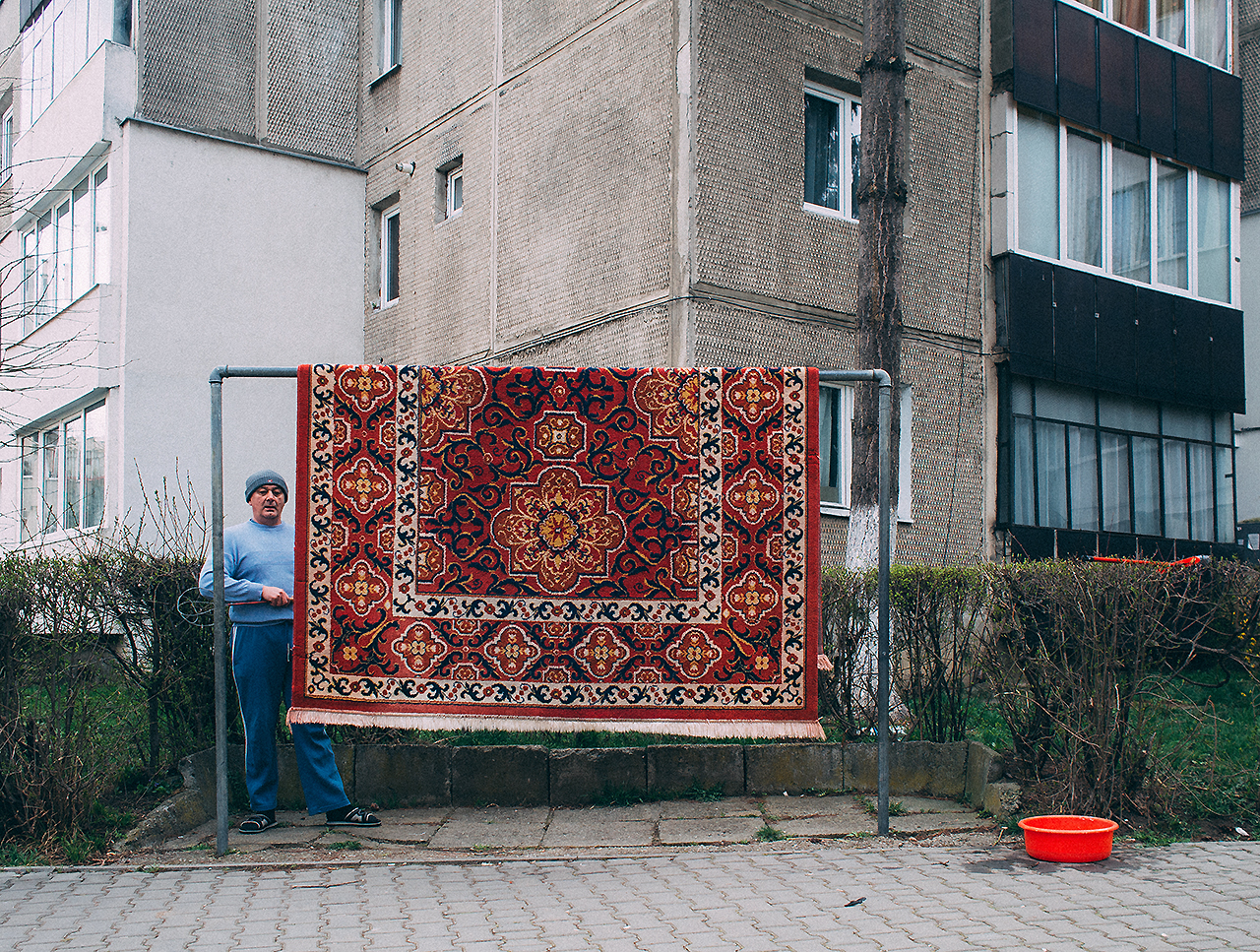 Tamas Hajdu, Eastern Mirror (2012)