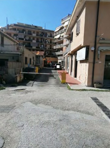 Asta giudiziaria Fabbricato commerciale Via Salvo D’Acquisto 1 02047 Poggio Mirteto RI Italia, 02047 Poggio Mirteto RI