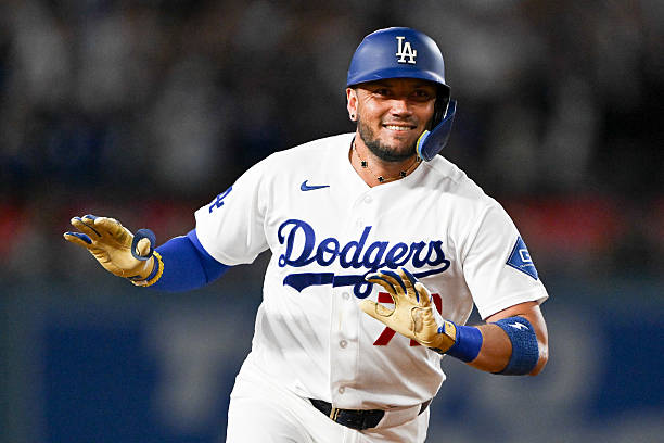 After Game-Winning Homer, Miguel Rojas on Embracing his Role