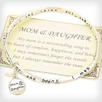 The most memorable gifts are ones that strike a meaningful cord. Sentimental Christmas Gifts For Mum Online 56 Off Www Alforja Cat