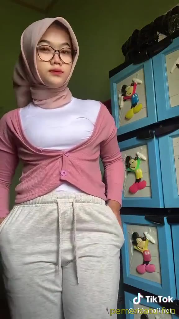 Tiktoker Hijab Sange Binal Fyp