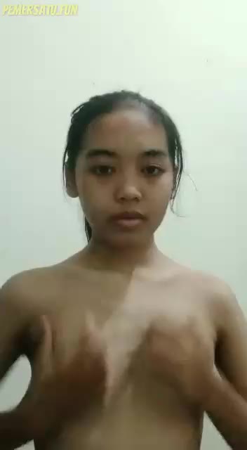 Rakiyah ABG 18yo Pap Susu Part 07