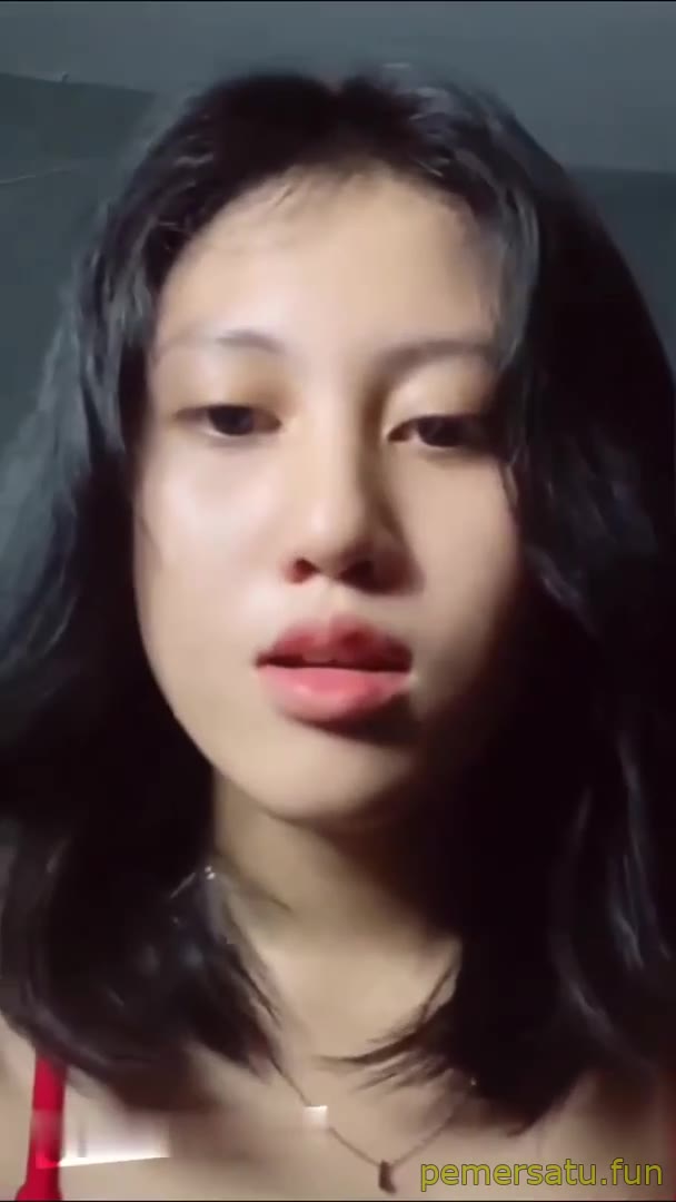 Dood – Si Merah Menyala Cantik Jelita Mulus