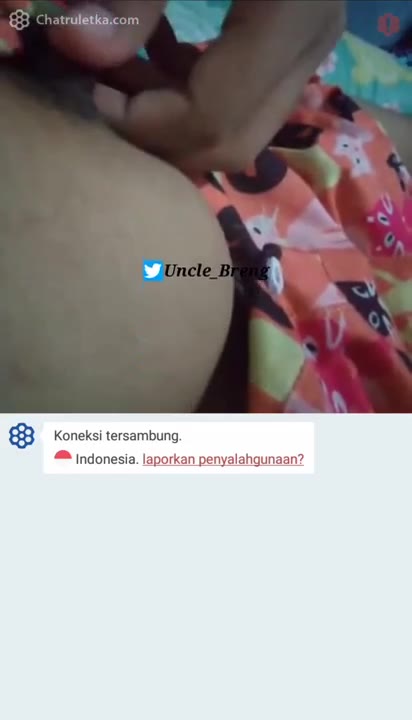 OmeTv 2 ABG toge omek bulu lebat