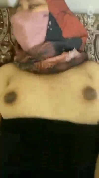 hijab coklat ngentot posisi atas