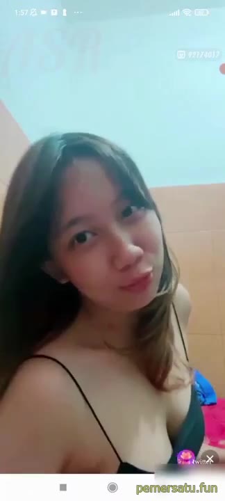 P1 Cyra Live Show Asik Banget 1