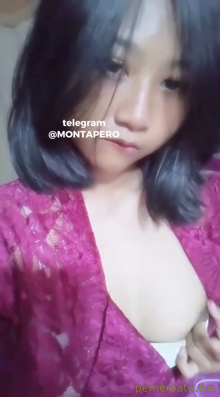 dede nadya abg 18yo colok memek mulus sempit (7)