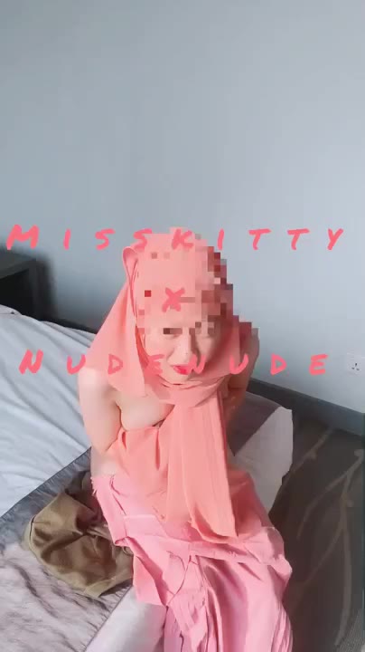 Ukhty Miss Kitty 5