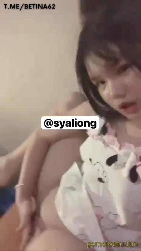 P18 Talent Syaliong 18Yo Solo Colmek 18