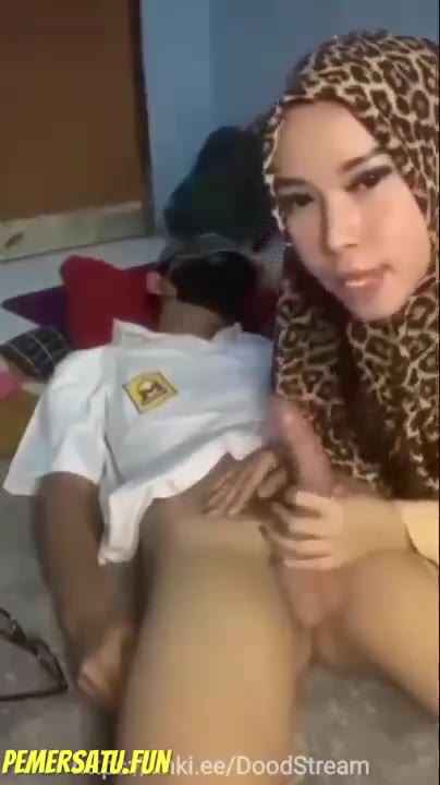 Bu Guru Ngentot Sama Murid Kontolnya Keras Beda Sama Suami