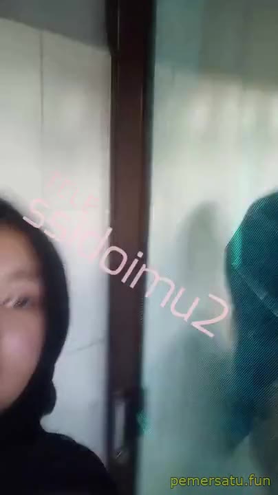 P5 Hijab Hitam Cakep Imut Tobrut Toge 5