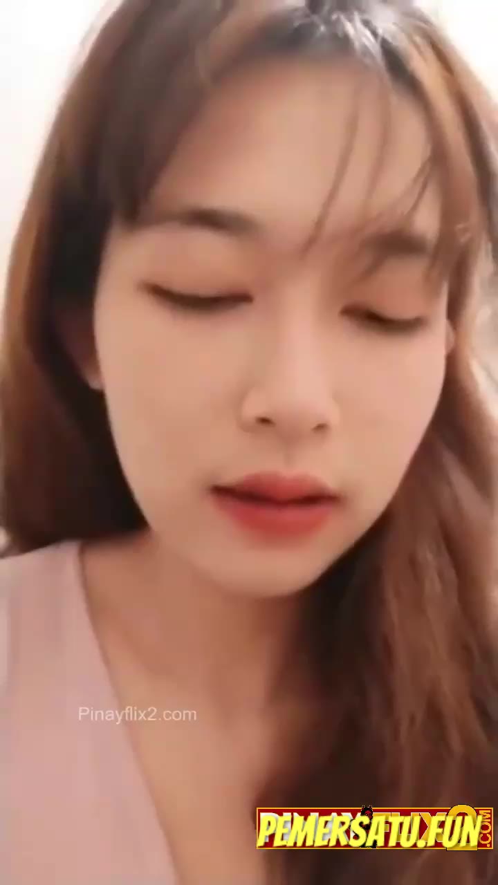 Cantik Telanjang Atau Masih Pakaian Lengkap