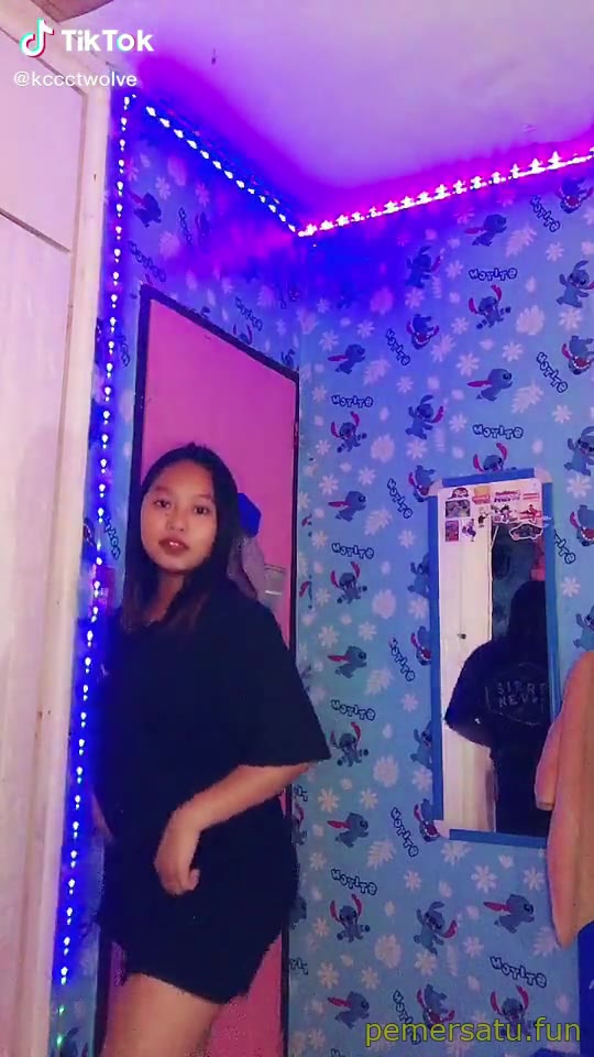 P15 Cassandra V Abg 18Yo 15