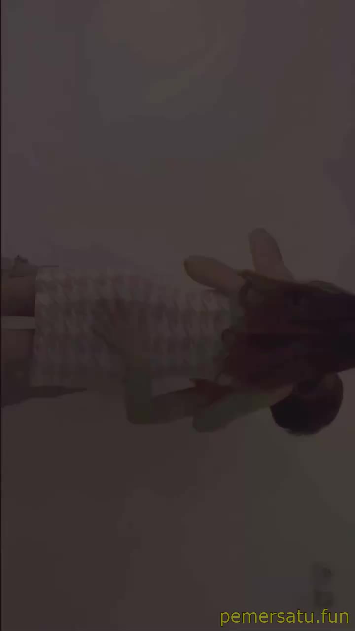 Gita Amelia Hamil (23) Video Pemersatu Bangsa