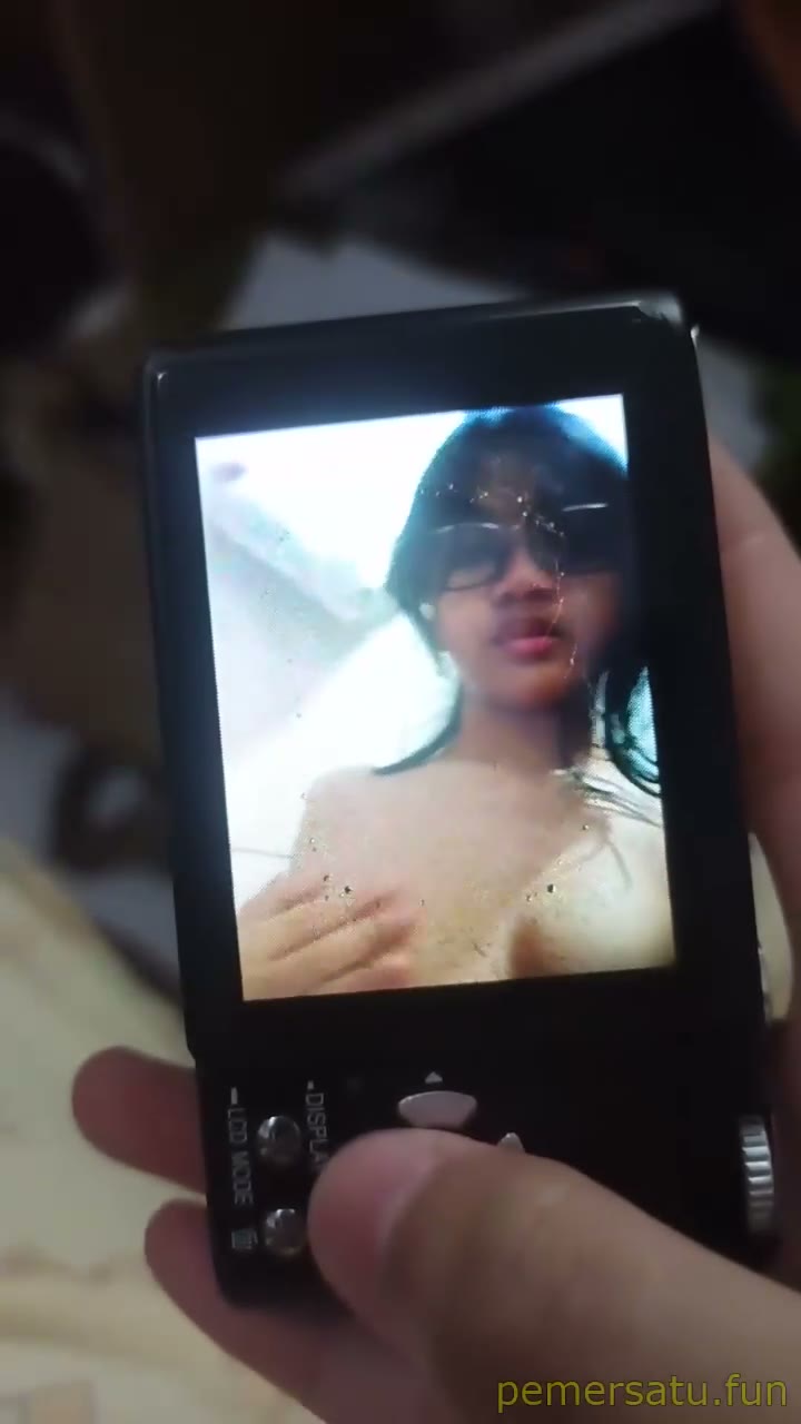 Dood – Dede Alin Abg 18Yo Hijaber Kolpri Colmek