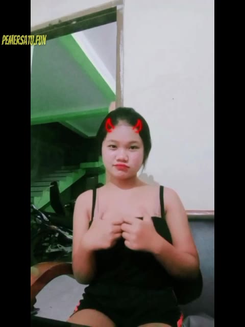 Koleksi Miss Dewi Toge 18 Videos