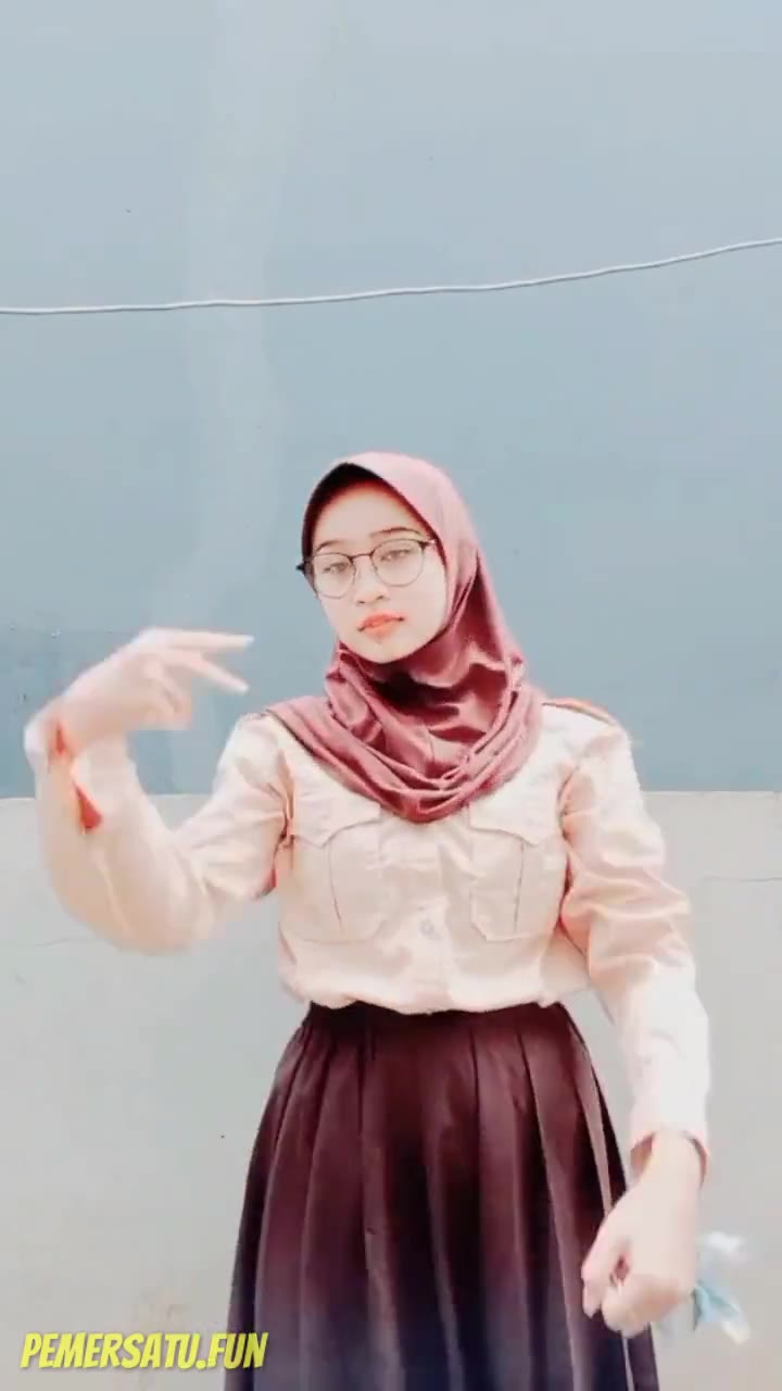 Viral Jilbab Sange