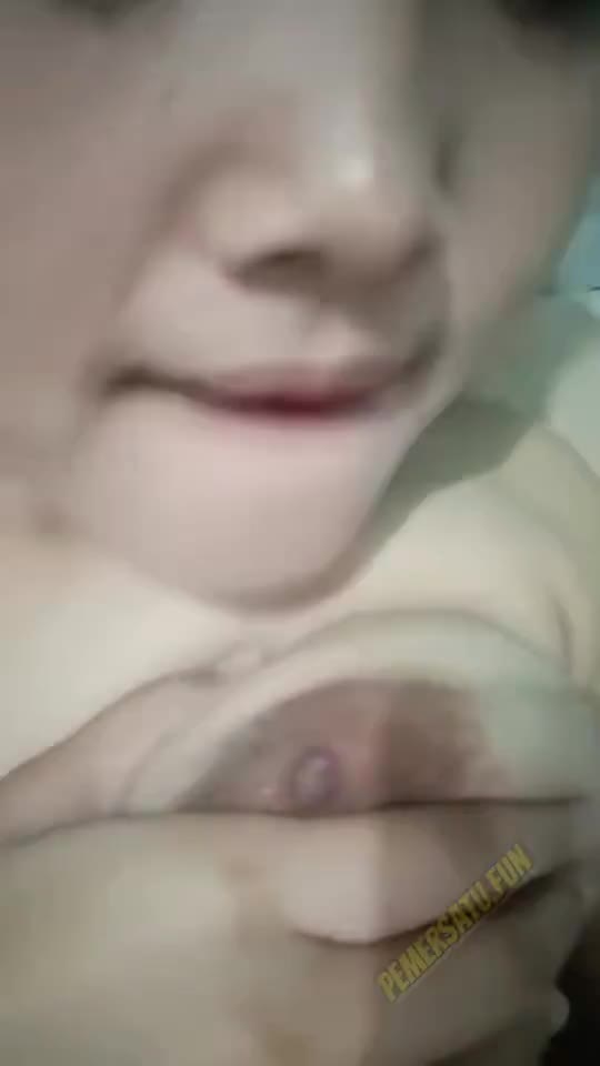 Abg 18Yo Tetek Padu Colok Memek Part 5