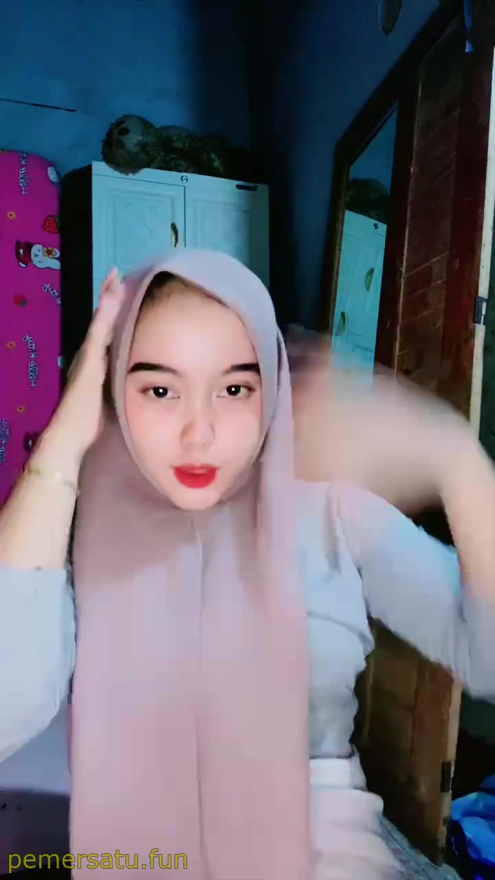 Esmeralda - Hijab Video Pemersatu Bangsa