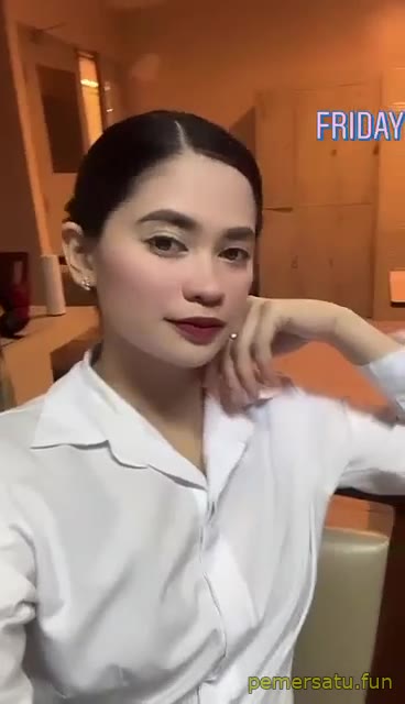P79 Angela Mulus 19Yo Suka Colmek Suka Ngentot 79