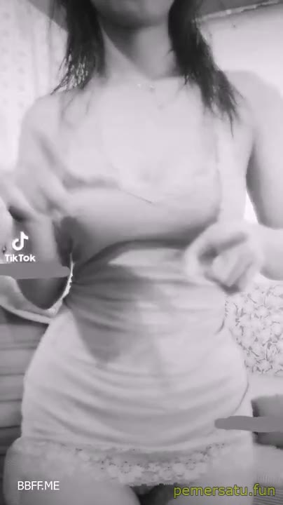 P8 Hijaber 18Yo Putih Mulus Toket Bulat Colmek 8