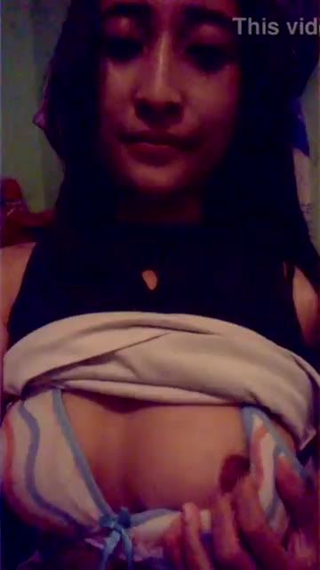 Abg Pamerin Dada Montok
