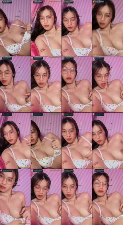 remaja cantik mulus sange remas toket tocil (16)