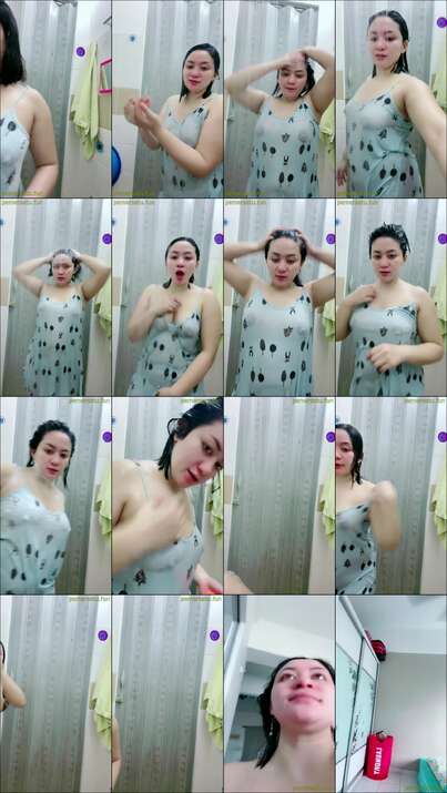 Beby Gemoy Mulus Basah Basahan Sange