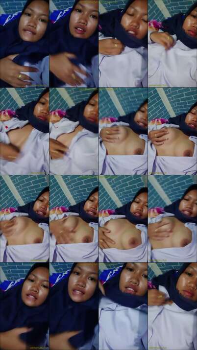 Sifa ABG Kampung 18yo Sange Pake Seragam (33)