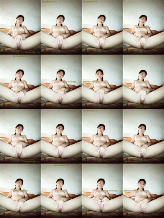 adin abg 18yo tocil colok memek sempit (3)