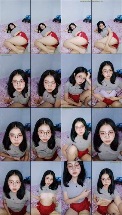 Alya Imut Kacamata 18yo Nungging (3)