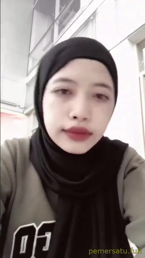 8 Bokep Viral neni hijab 18yo fullpack 