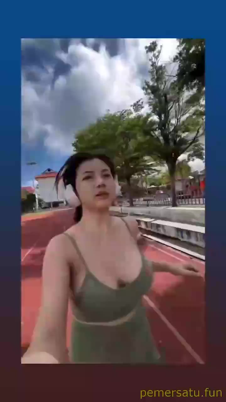 ketek mulus tobrut lari olahraga Video Bokep Viral