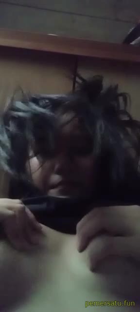 14 Terbaru Bokep abg 18yo cantik colok memek montok 