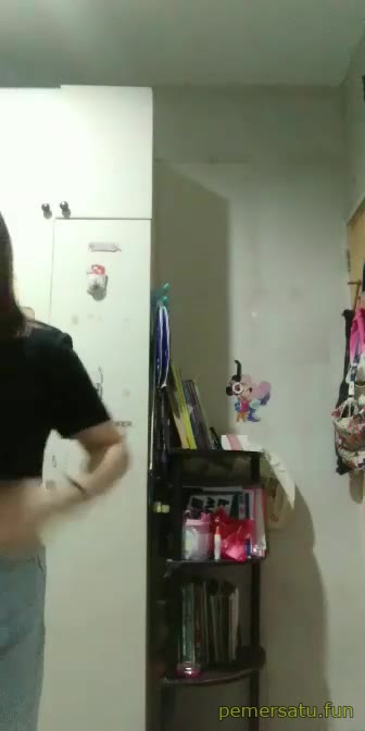 35 Porno Viral Anna Kristina Ylaya tobrut kacamata mov 