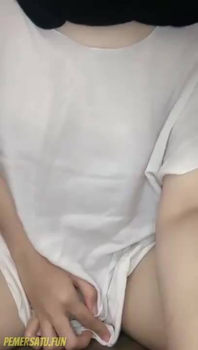 hijab baju putih 2