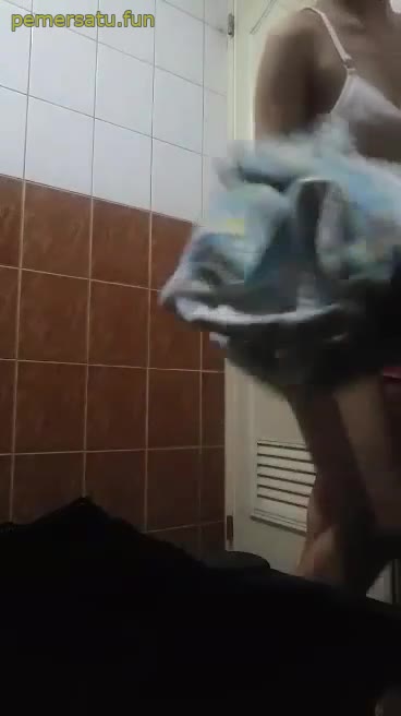 3 Bokep Porno angel nihero abg 18yo sange viral 