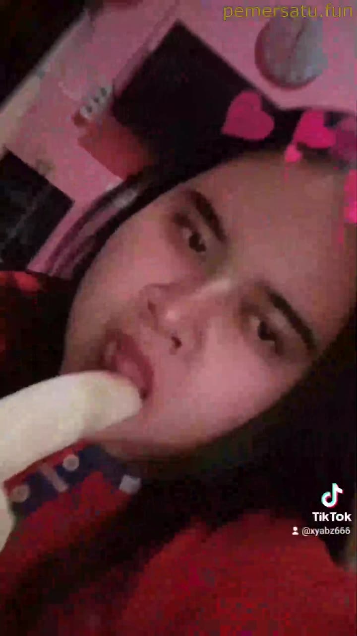  Porno Bokep hijab gendut pap tetek