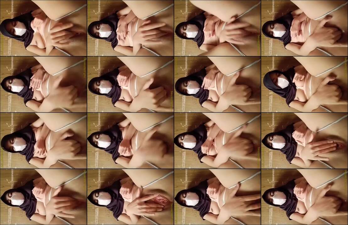sinta abg 18yo pakai jilbab colok memek